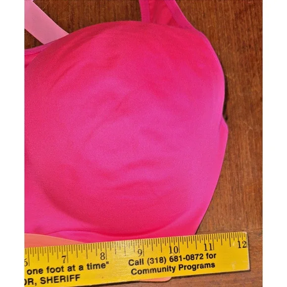 Victoria's Secret VSX Sport Bra Hot‎ Pink Criss Cross Back Padded Size 34D - Picture 6 of 12